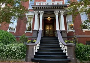 Savannah Historic District Walking Tour