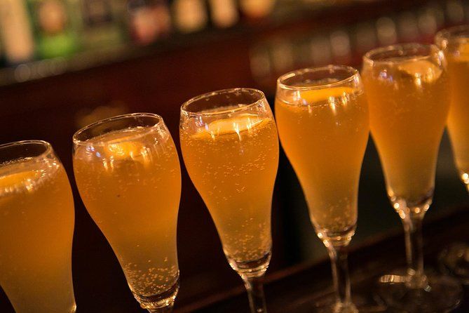 New Orleans Cocktail History Walking Tour in the French Quarter