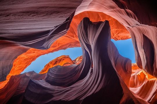 Antelope Canyon and Horseshoe Bend Day Trip from Las Vegas
