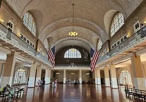 Statue of Liberty Ellis Island with Pre-Ferry Tour