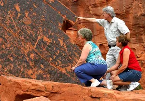Valley of Fire and Lost City Museum Tour from Las Vegas