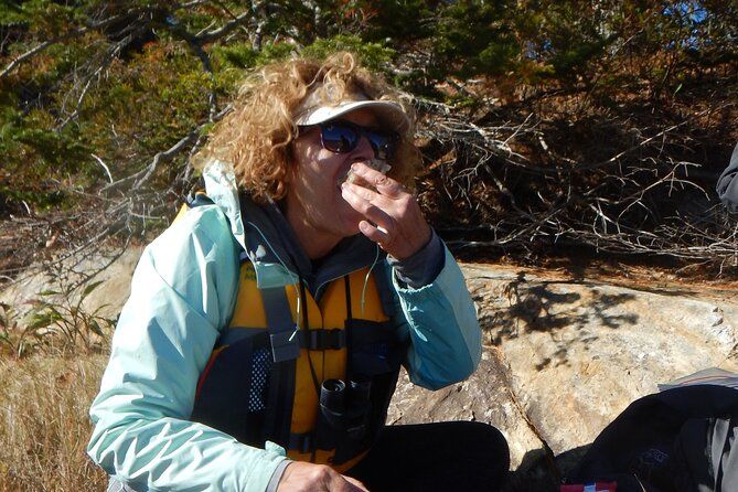 Oyster Farm & Complimentary Tasting Sea Kayak Tour in Casco Bay