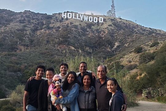 Private Hollywood Sign Adventure Hike - Closest Possible View