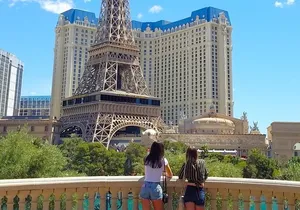 Must-See Spots Vegas Strip Walking Tour