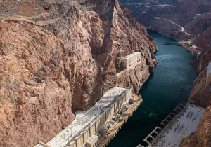 Red Rock Canyon, Nelson Ghost town,7 Magic Mountains, Hoover Dam