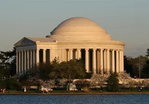 Washington DC Minibus City Night Tour