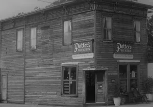 10:30pm Shadows of the Supernatural Tour