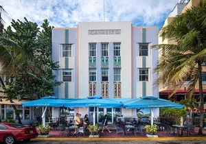 Miami Beach Art Deco Tour with Cocktails