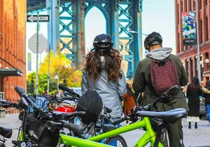 Brooklyn Bridge and Waterfront 2-hour Guided Bike Tour