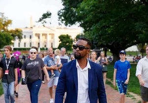 VIP Best of DC with US Capitol + National Archives Reserved Entry