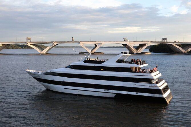 City Cruises DC: Scenic Buffet Lunch Cruise