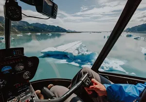 Bear Glacier Signature Helicopter Tour