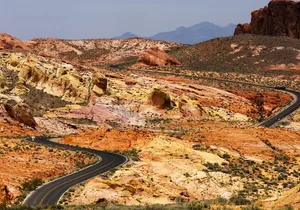 Valley of Fire Guided Hiking Tour From Las Vegas
