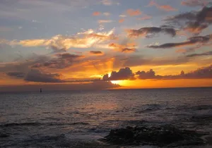 West Oahu Sunset Cocktail Cruise with Appetizers