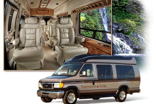 Small-Group Luxury Tour: Road to Hana and Ka'eleku Cavern Day Trip