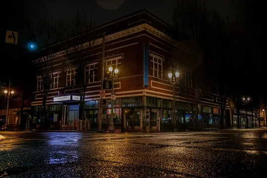 Phantoms, Penance, and Poltergeists: Portland Ghost Tour