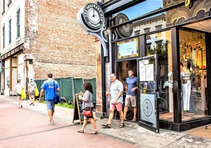 Savannah First Squares Culinary & Cultural Walking Food Tour