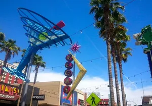 Las Vegas Downtown & Fremont Street - Guided Walking Tour