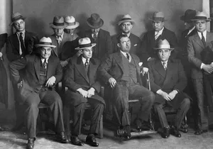 NYC Private Mafia Tour by Luxury Vehicle