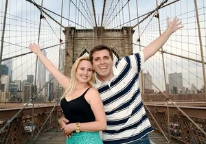 NYC Professional Photoshoot and Walking Tour with Private Guide