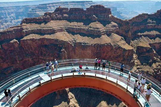Grand Canyon West Bus Tour with Hoover Dam and Optional Skywalk
