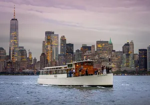 New York City Sunset Cruise on a Yacht