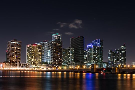 Big Bus Miami: Sightseeing Night Tour by Open-top Bus