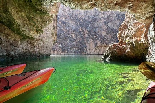 Emerald Cave Kayak Rental: Self-Guided Willow Beach Adventure