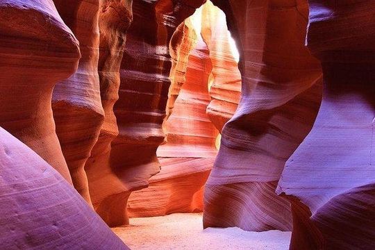 Prime Time Antelope Canyon & Horseshoe Bend Day Tour with Lunch