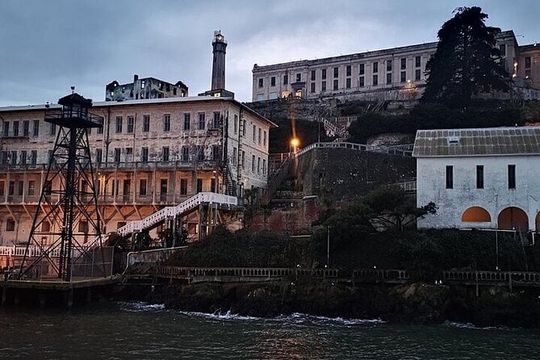 Alcatraz Visit with Night Option and SF Bay Cruise