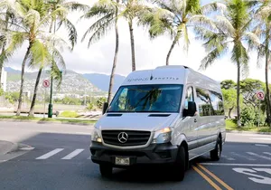 Shared Arrival Transfer: Maui Airport to Hotel