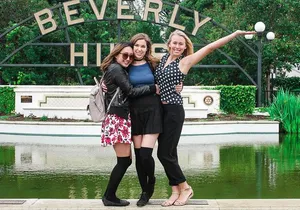 Full-Day Iconic Sights of LA, Hollywood, Beverly Hills, Beaches and More