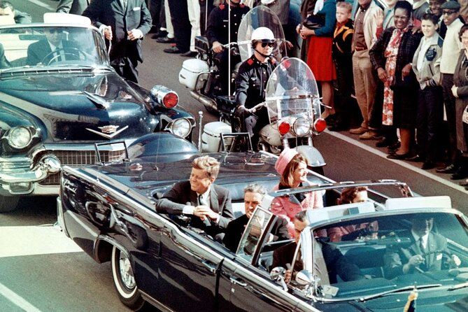 JFK Assassination Tour with JFK Museum and Oswald's Rooming House