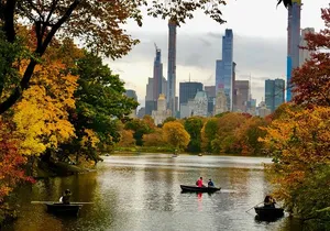 Half-Day Hell's Kitchen Food Tour and Central Park Stroll