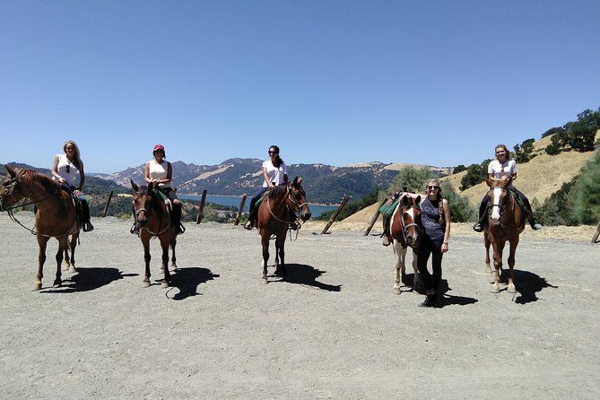 Sonoma Horseback-Riding Tour
