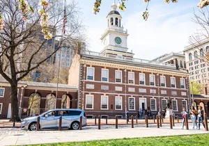 Private Full Day Philadelphia Driving Tour with Special Inclusion