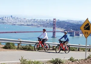 Golden Gate Bridge Guided Bicycle or E-Bike Tour from San Francisco to Sausalito