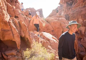 Valley of Fire Guided Hike from Las Vegas