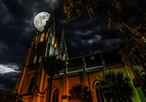 Sinister Sins & Shadows: A Savannah Ghost Tour