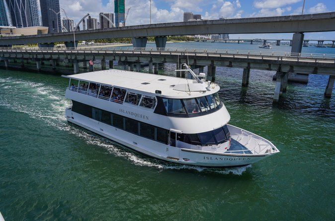 Miami and Everglades Adventure: Airboat & Bay Cruise Combo