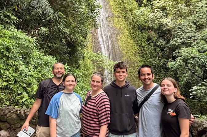 Manoa Falls-Electric Bike to Hike Experience Local meal included