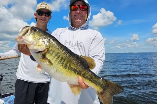 Private Lake Okeechobee Bass Charter Near Palm Beach