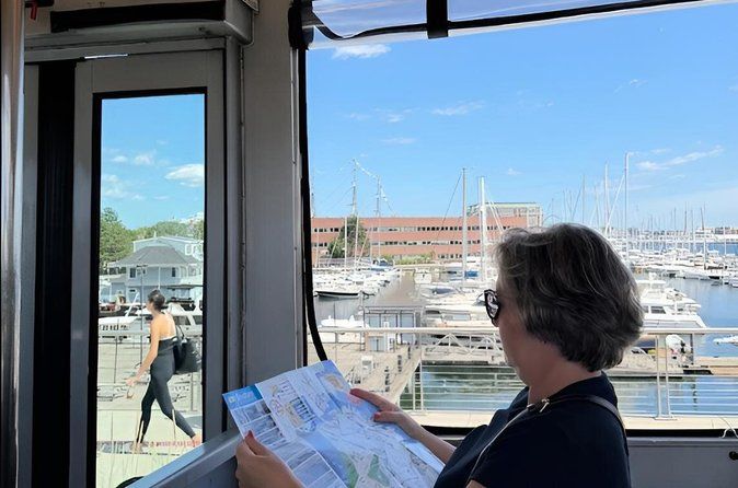 1 or 2 Day HOP-ON & HOP-OFF Narrated Trolley Tour of Boston