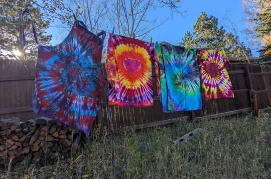 Tie-Dye Art Class in Estes Park