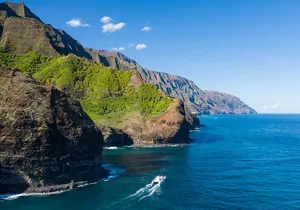 Na Pali Sunset & Sightsee Boat Tour