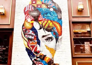 3 New York Neighborhoods Semi-Private Tour : SoHo, Chinatown and Little Italy