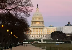 Big Bus DC: Monuments & Memorials Night Tour by Open-top Bus