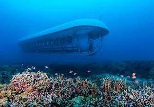 Atlantis Submarine from Kona Beach
