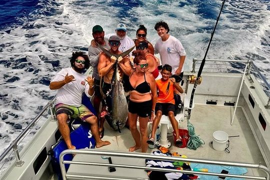 Kona Hawaii Fishing/Snorkel Large Group Private Charter on OE II