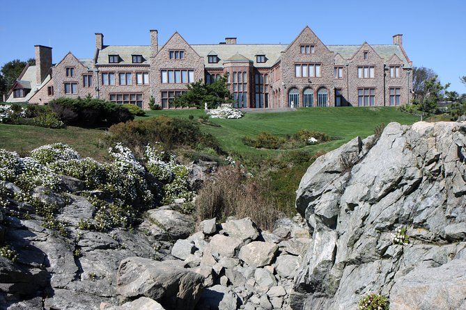 Private Day Trip From Boston to the Newport Mansions